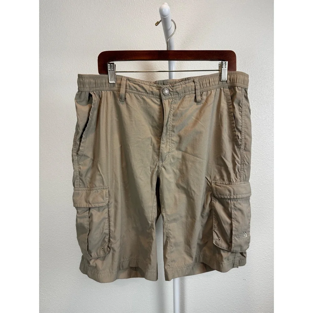 The North Face Cargo Short Men 34 Khaki Tan Nylon Hiking Outdoor Ripstop Utility